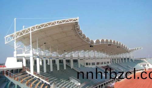 Ĥ�ṹ������̨�봫ͳ�ṹ�ĶԱ�